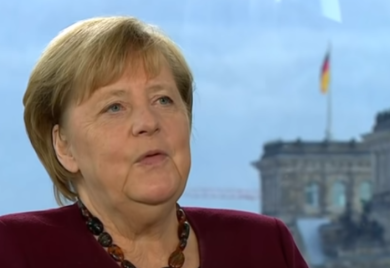 Angela Merkel: Diskurs o interesima Rusije mora da bude dozvoljen
