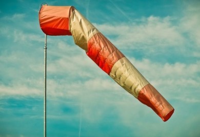 Upozorenje na jak i olujni vjetar, stiže zahlađenje