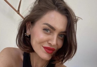 Influenserka pokazala kako njene usne izgledaju nakon povećanja pa poručila: Ne treba ti ovo u životu