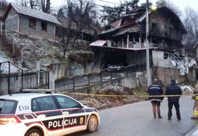Nova tragedija u BiH: Mladić stradao u požaru, otac i majka povrijeđeni