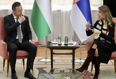 Sijarto: Za jedan do tri dana moguć dogovor MOL-a i „Gaspromnjefta“ o NIS-u, u toku i pregovori sa ADNOK-om