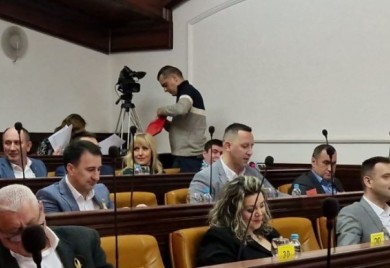 Lazić citirao “Breskvicu”, Amidžić poentirao: Djeca ne glasaju