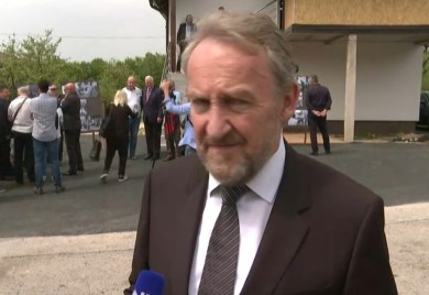 “Dodik će završiti negdje u Srbiji ili Rusiji” Izetbegović predviđa sudbinu lidera SNSD