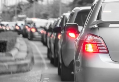 Ogromna gužva na prijedorskoj petlji, sudarili se kombi i kamion