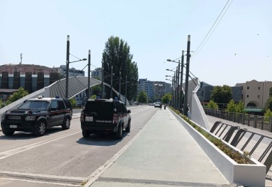Rastu tenzije na Kosovu: "SAD neće oklijevati da osiguraju zaštitu američkog osoblja"