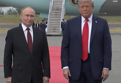 Boja vlasti: O čemu govore kravate Vladimira Putina i Donalda Trampa