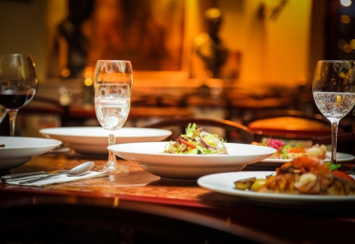 U Parlamentarnoj skupštini mijenja se cjenovnik star 10 godina: Teleće pečenje skuplje za marku