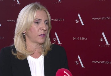 Željka Cvijanović zadržala ubjedljivo vođstvo