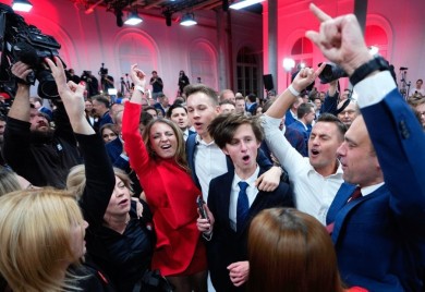 Šok u Poljskoj: Ako je suditi po izlaznim anketama, Brisel može otvoriti šampanjac