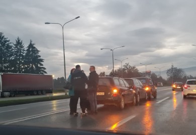 Saobraćajna nezgoda na tranzitu u Banjaluci