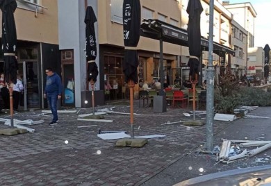 Eksplozija u Banjaluci, raznesen stan šestočlane porodice (VIDEO)