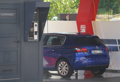 Uhapšen Sarajlija: Krao sitan novac sa autopraonica