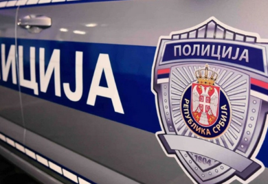 Radnica mjenjačnice spriječila pljačku