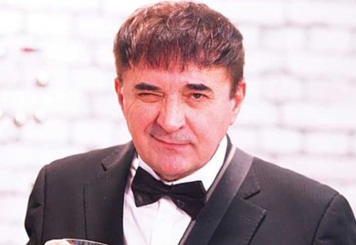 Mitar Mirić se zbunio, tvrdio da azbuka ima 32 slova
