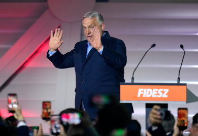 Orban: Desnica mora da se reorganizuje u snažan politički pokret