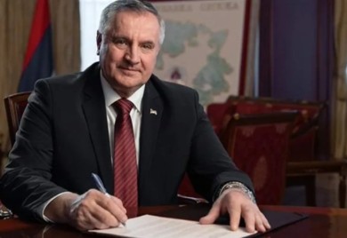 “Rukovodioci krajnje odgovorno da usvajaju dokumente jer je na sceni grubo kršenje Ustava BiH”