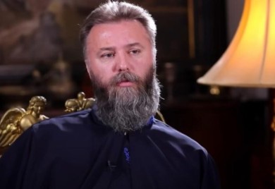 Sveštenik očitao lekciju roditeljima: Niste rađali sluge, ne pravite od djece to