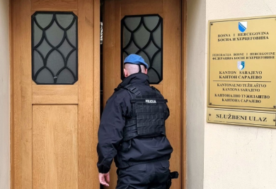 Optužen da je odvezao djevojčicu (12) u šumu kod Sarajeva pa je prisilio na odnos