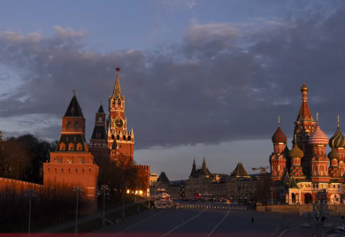 Oglasio se Kremlj o razgovoru Putina i Trampa: Еvo šta je dogovoreno