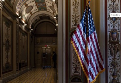 Skandal u američkom Senatu, isplivao eksplicitni snimak