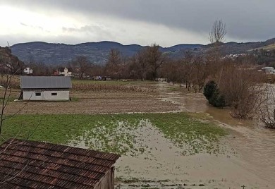 U Brodarevu evakuisana žena sa šestoro djece, Lim raste velikom brzinom