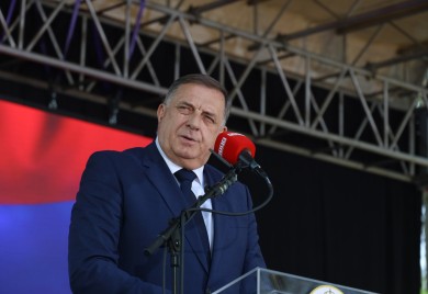 Dodik: Nećemo zaboraviti, bol prosuta u Jasenovcu i Donjoj Gradini živjeće vijekovima