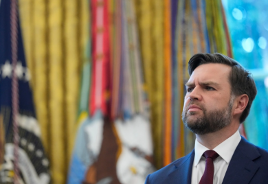 Tramp: Džej Di Vens neće predvoditi delegaciju SAD na pregovorima sa Iranom