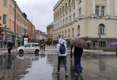 Prognoza za petak u BiH: Biće sunčanih perioda, ali i lokalnih padavina