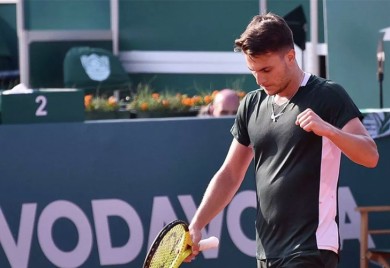 Kecmanović eliminisan na startu ATP turnira u Londonu