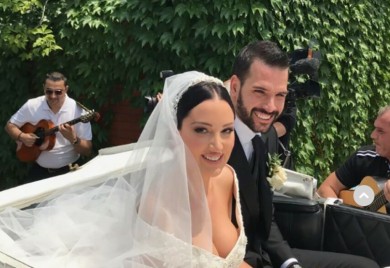 NAJSKUPLJE SRPSKE SVADBE Poznate ličnosti su izdvajale vrtoglave cifre, Prijovićka imala 900 zvanica, a Novak i Jelena zakupili pola primorja