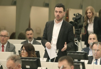 Magazinović: "Prikupili smo potpise za vanrednu sjednicu"