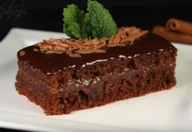 Medeno srce sa džemom od kajsija