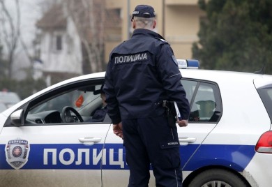 Našli mu dvije ručne bombe u autu, tvrdi da nisu njegove