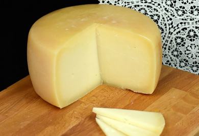 Uložen veliki novac, a zadruga prazna