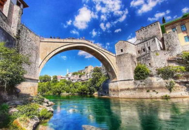 Mostar uvodi QR kod: Turisti će plaćati usluge posebnom karticom