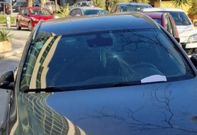 Nesavjesnog vozača dočekala poruka "Šugo švapska, evo ti 2 KM pa plati parking"