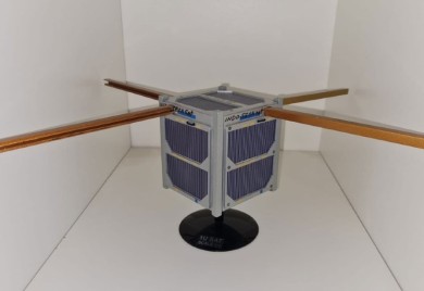 Nije njuz.net: Bosna i Hercegovina lansira satelit u svemir