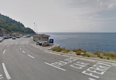 Automobil sletio u more: Žena poginula, tri osobe se uspjele spasiti