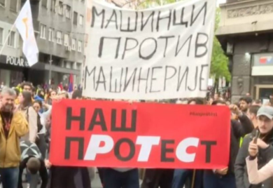 Studenti u blokadi potvrdili da ostaju ispred RTS-a