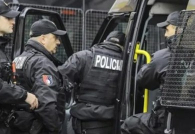 Akcija protiv organizovanog kriminala: Zatražen pritvor za policajce uhapšene u akciji “Meta dva”