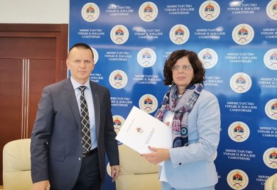 Elektronskim putem do potrebnih dokumenata