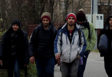 Migranti čekaju da legne milion