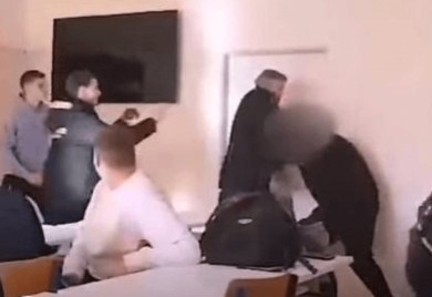 Detalji tuče u zagrebačkoj školi: Učenici profesora zvali "četničkim vojvodom"