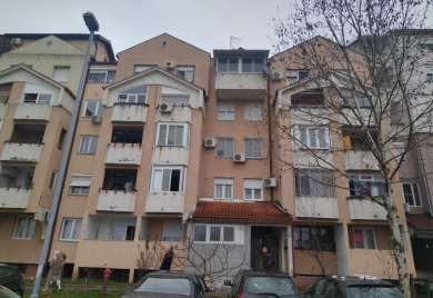 Stravičan prizor: Sestre nađene mrtve, jedna sa jastukom preko glave