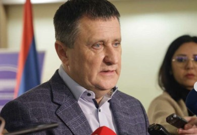 "Gradu prijeti kolaps, a Stanivuković nema rješenja" Đajić najavio sastanak SNSD i partnera o formiranju skupštinske većine u Banjaluci