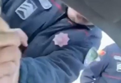 Policajci maltretirali starijeg čovjeka VIDEO
