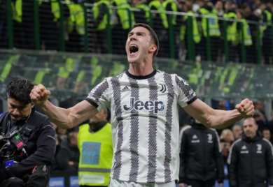 Vlahović među glavnim kandidatima za novog napadača Reala