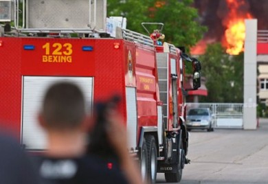 Gorjele dvije kuće u Zvorniku: Poginula jedna osoba, troje povrijeđenih