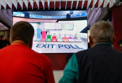 Ankete: Micotakisova partija vodi, ali teško da će moći sama da formira vladu