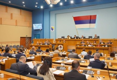 NS RS: Odluke visokog predstavnika ne mogu u Službeni glasnik RS